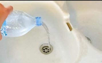 Više se ne bavim začepljenim sudoperima ili MIRISOM iz odvoda: Čudo od moje snahe – 5 minuta i savršeno se ocijedi!