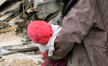 Bebu od 11 meseci srpski vojnik našao je na ZGARIŠTU KUĆE i spasao: 18 godina mislila je da se zove Mila Janković, a onda je otkrila KO JE ZAPRAVO