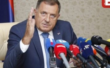 BLIŽI MU SE KRAJ: Milorad Dodik se očajnički bori za opstanak na političkoj sceni, ali uskoro ga očekuje najgori scenarij..