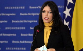 Vulić: Ne prijetim, ali ne igrajte se inatom Srba, ako eliminišete Dodika, to je kraj i za BiH