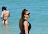 Tijelo žene kojoj muškarci ne mogu odoljeti: Ima 47 godina i izgleda kao bomba na plaži