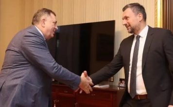 Konakovićev teatar sramote: Druge proziva zbog kukavičluka, a sam je najveća kukavica