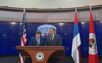 Tekst Dodikovog lobiste u Washington Timesu: Rod Blagojević Bošnjake naziva “Hezbollahom” – prijetnja nije negiranje genocida, već oni koji su preživjeli, ali “nisu trebali”!?