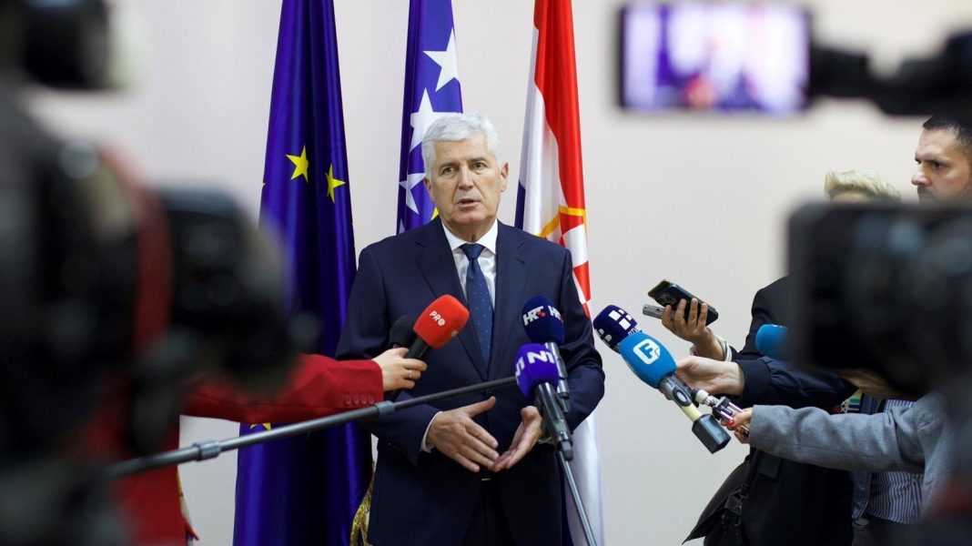 60e5b619-9831-470c-b503-e9320832dfaf