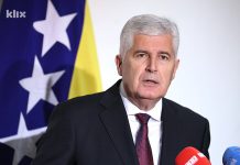 Čović: Iznenadilo me da je zakazana sjednica kada smo bili van Bosne i Hercegovine, vlast ostaje do izbora