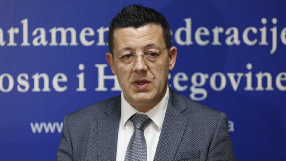 c0465eaf-7268-4e61-a6ac-f1a8bc543701