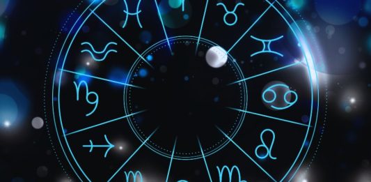 Vodolija: Nakon teškog perioda dolazi nagrada – sreća stiže baš kada je najpotrebnija!